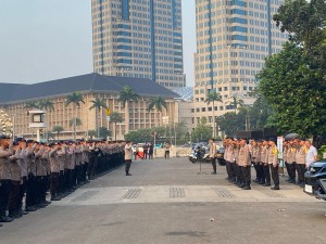 1.632 Polisi Dikerahkan Amankan Aksi Ojol Di Silang Selatan Monas