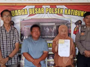 Viral Video Seorang  Warga Minta Uang Di Jalan,  Saat Di Periksa Ternyata Pernah Dirawat Di RSJ