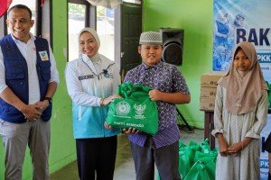 Gerakkan Kepedulian Sosial, Batin Wulan Salurkan Bantuan Di Kabupaten Lampung Selatan