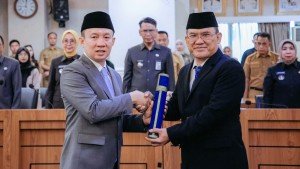 Sekdaprov Lampung Lantik Tiga Pejabat, Tekankan Integritas Dan Transformasi Birokrasi