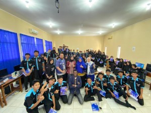 Teken MoU, IIB Darmajaya Siap 'Upgrade' Skill Siswa SMKN 1 Gading Rejo Di Bidang Desain