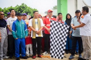 Ribuan Masyarakat Antusias Hadiri Jalan Sehat Bersama Wabup Pesawaran