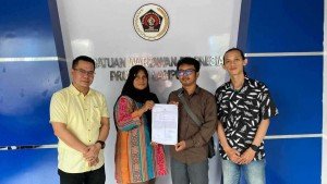 Dikeroyok Saat Liputan Proyek UIN RIL, Dua Jurnalis Akurat Lampung Dapat Pendampingan Hukum PWI