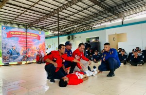 Gandeng Damkar Dan PMI PLN UP3 Metro Gelar Pelatihan Tanggap Darurat Dan Pemadam Kebakaran