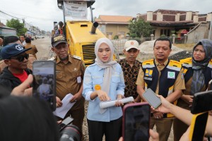 Siapkan Rp35,2 Miliar, Wagub Jihan Targetkan Jalan Pringsewu–Pardasuka Rigid Beton Di Maret