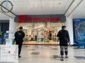 Patroli Dialogis Dan Kamtibmas Subsatgas Komposit Di Mall Ciplaz Ramayana