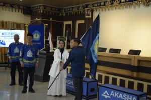 Rektor Lepas Tim Akasha Menuju Kontes Kapal Indonesia 2026