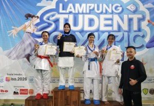 Atlet UKM Karate Unila Raih Medali Perunggu Pada Lampung Student Olympic