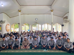 Ratusan Warga Binaan Lapas Narkotika Bandar Lampung Ikuti Pesantren Kilat 'Pelatihan Fardhu Kifayah