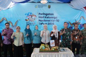 Rektor Hadiri Peringatan Hari Keluarga Nasional Ke-33